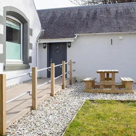 Bonnie Lodge By Broadford Hotel Exterior photo